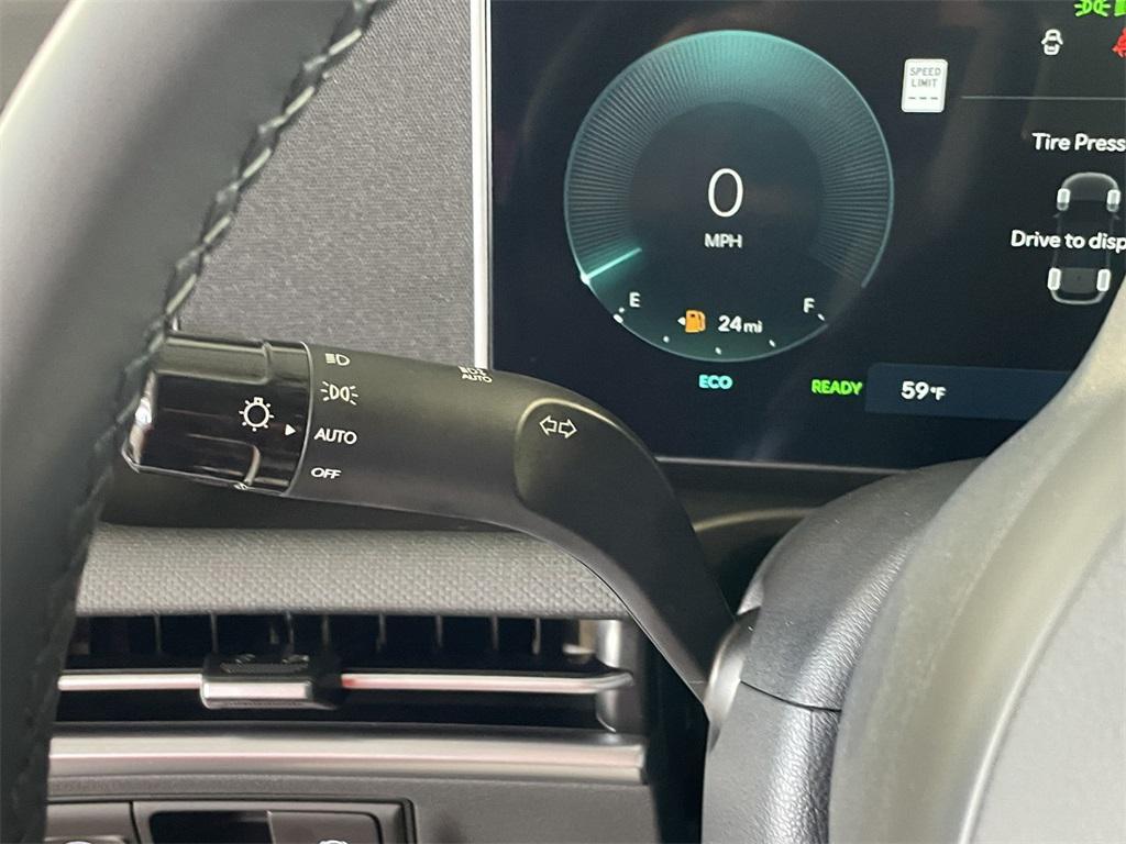 new 2026 Hyundai TUCSON Hybrid car, priced at $34,261