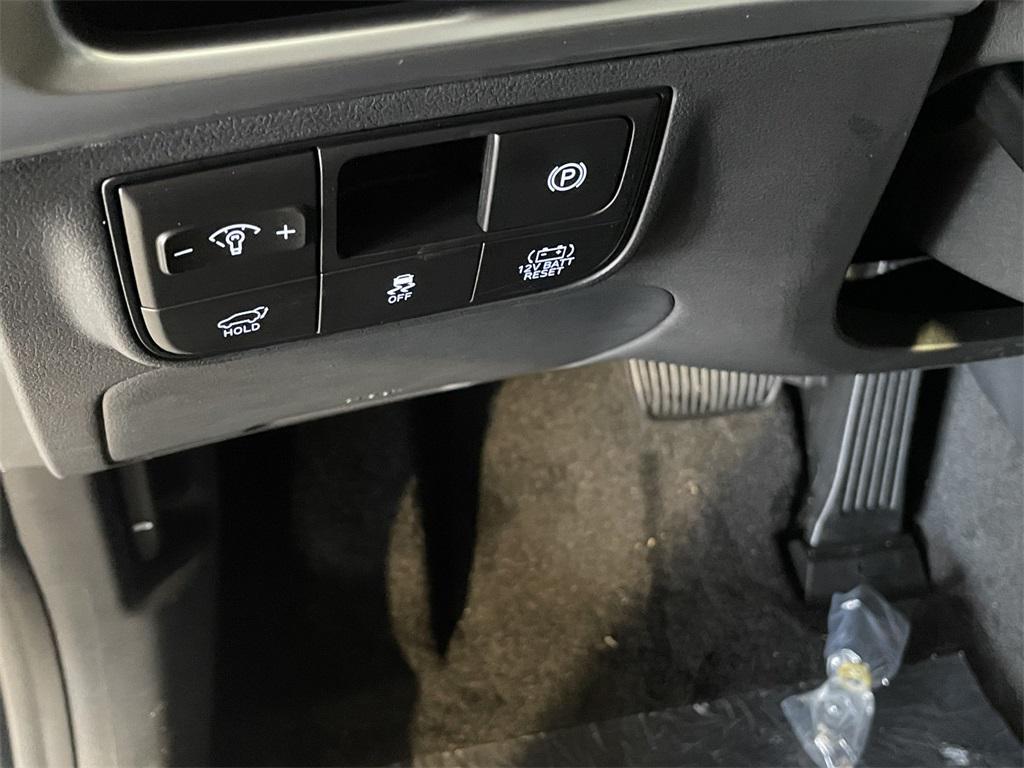 new 2026 Hyundai TUCSON Hybrid car, priced at $34,261