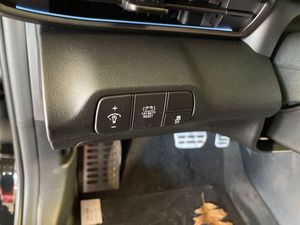 new 2025 Hyundai ELANTRA HEV car, priced at $23,571