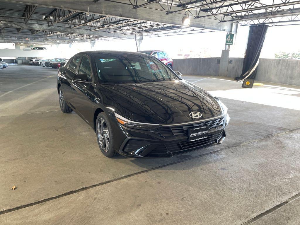 new 2025 Hyundai ELANTRA HEV car, priced at $23,571