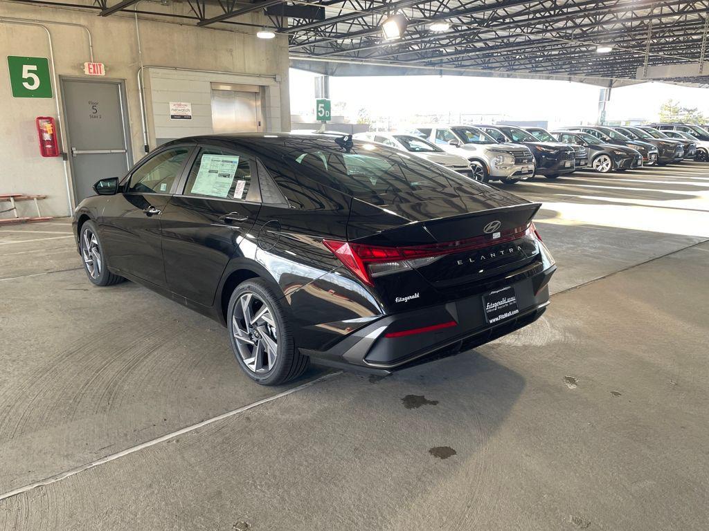 new 2025 Hyundai ELANTRA HEV car, priced at $23,571