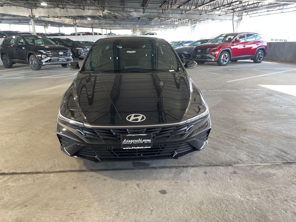 new 2025 Hyundai ELANTRA HEV car, priced at $23,571