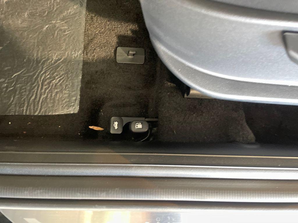 new 2025 Hyundai ELANTRA HEV car, priced at $23,571