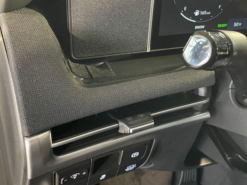 new 2026 Hyundai TUCSON Hybrid car, priced at $40,783