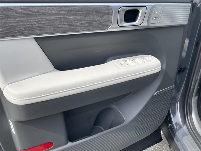 new 2025 Hyundai Santa Fe car, priced at $46,284