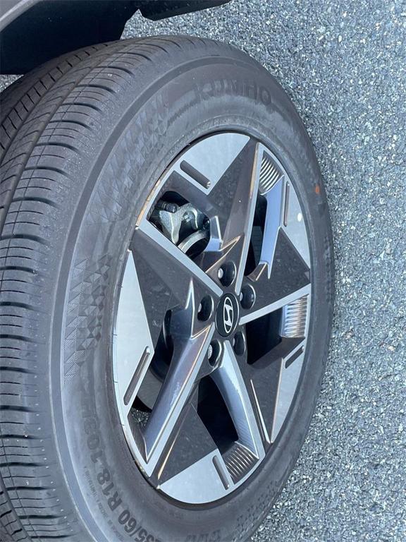 new 2025 Hyundai Tucson car, priced at $28,533