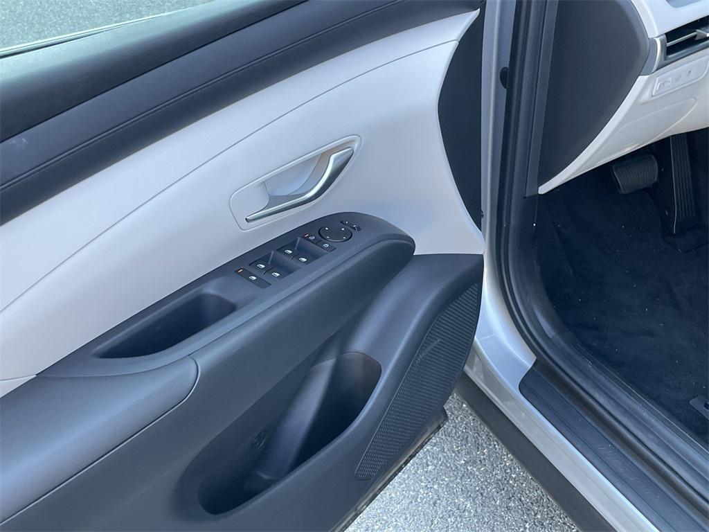 new 2025 Hyundai Tucson car, priced at $28,533