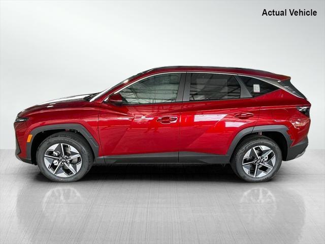 new 2025 Hyundai TUCSON Hybrid car, priced at $37,767