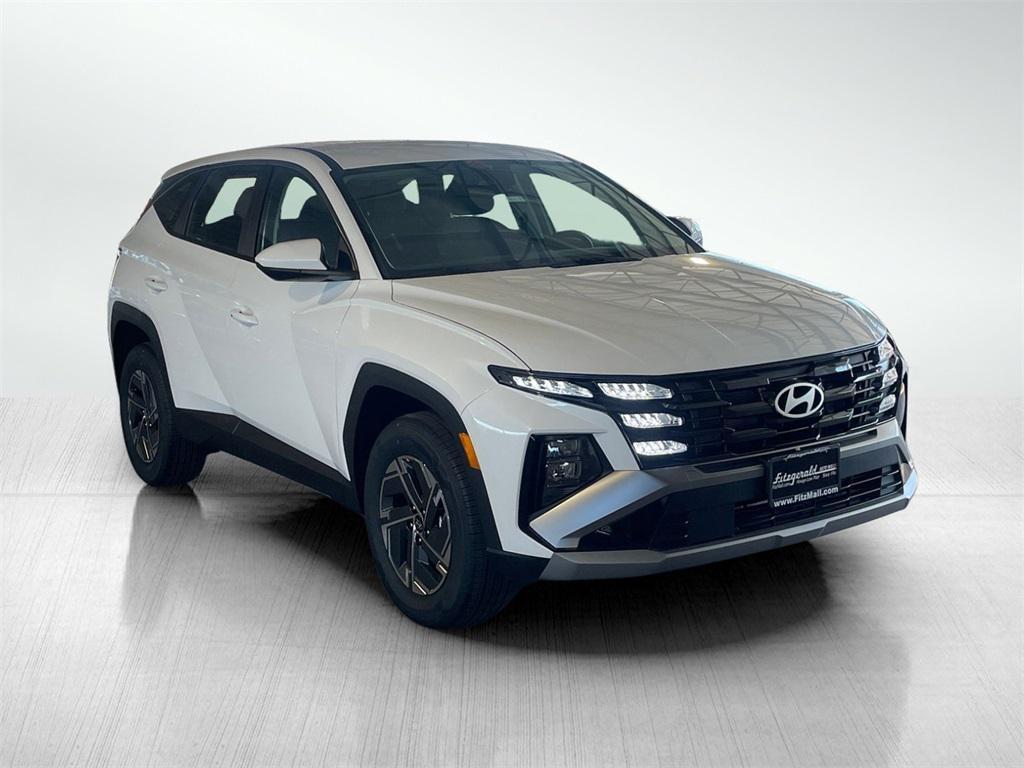 new 2026 Hyundai TUCSON Hybrid car, priced at $31,480