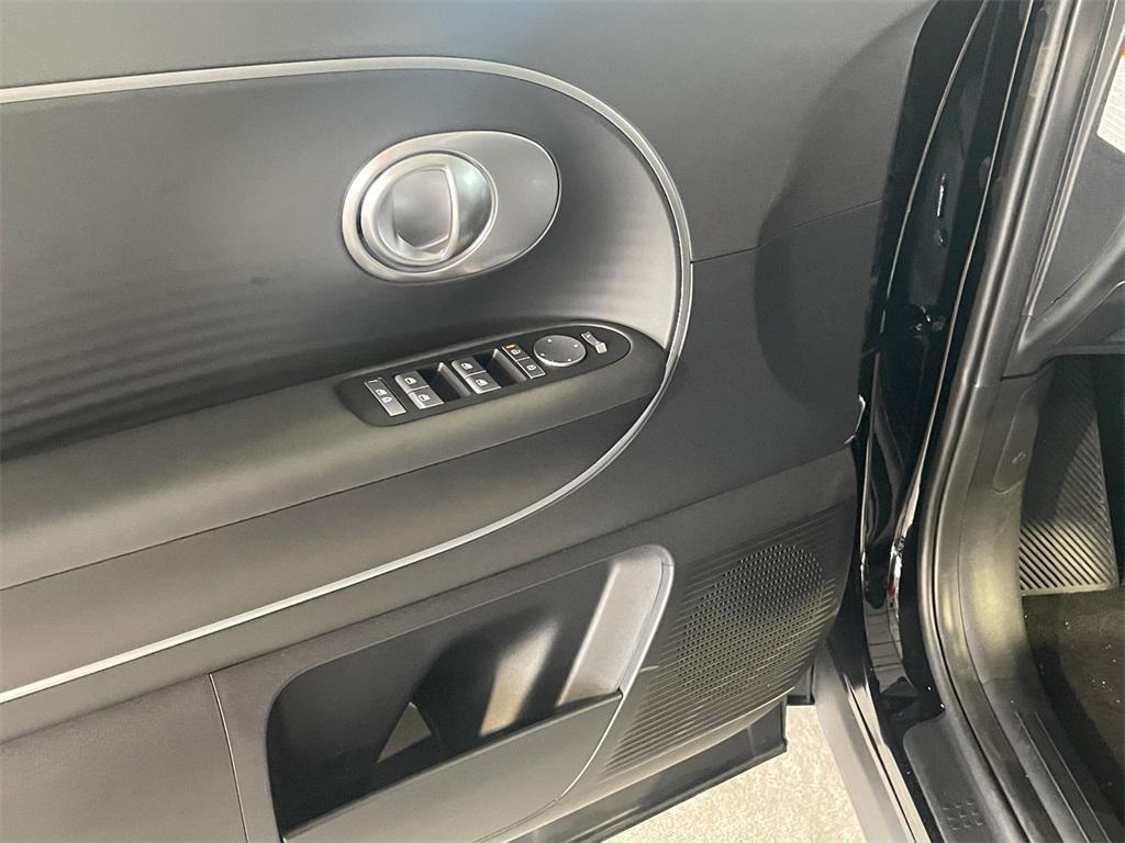 new 2026 Hyundai IONIQ 9 car, priced at $60,064