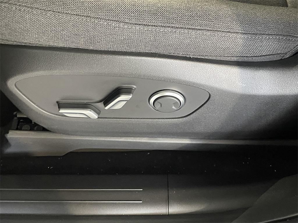 new 2026 Hyundai IONIQ 9 car, priced at $60,064