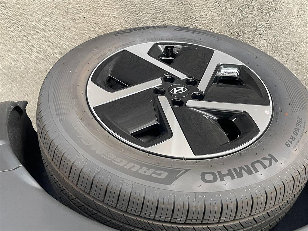 new 2026 Hyundai IONIQ 9 car, priced at $60,064