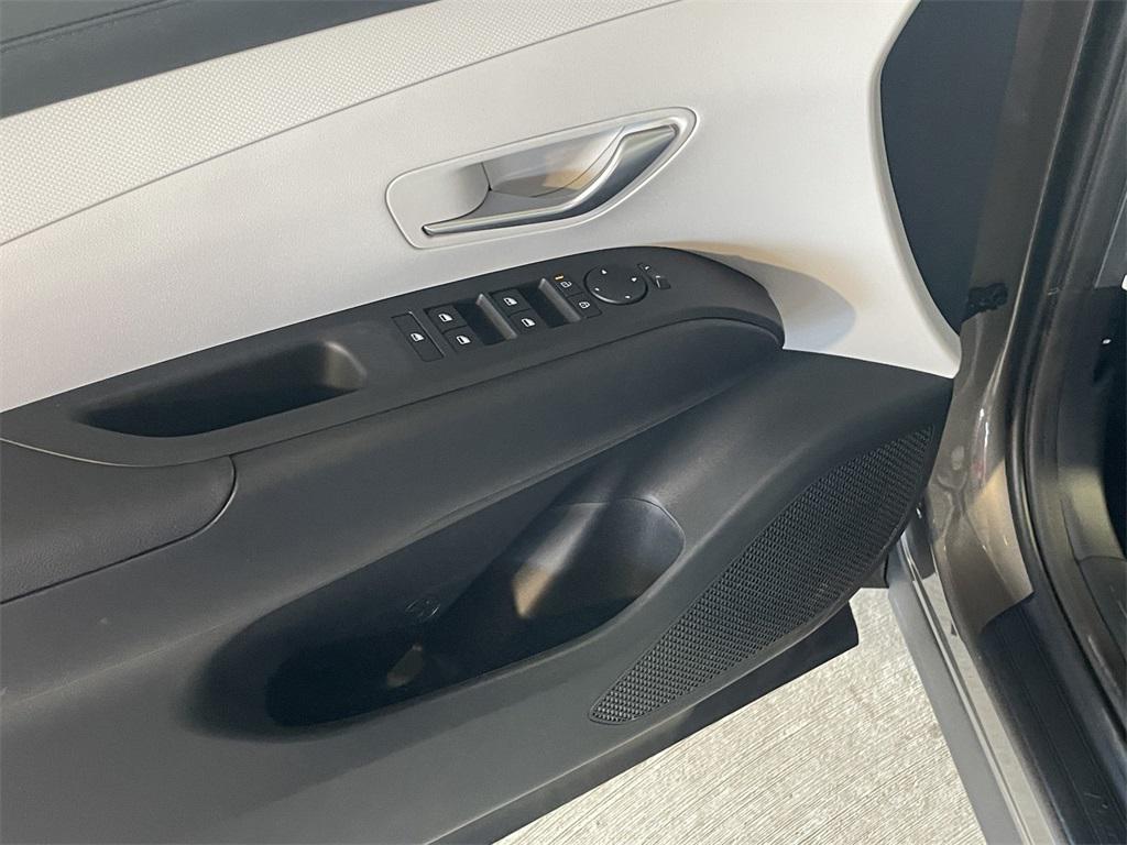 new 2026 Hyundai TUCSON Hybrid car, priced at $31,050