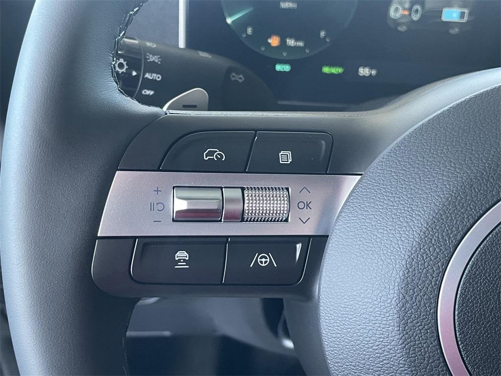 new 2026 Hyundai TUCSON Hybrid car, priced at $33,772