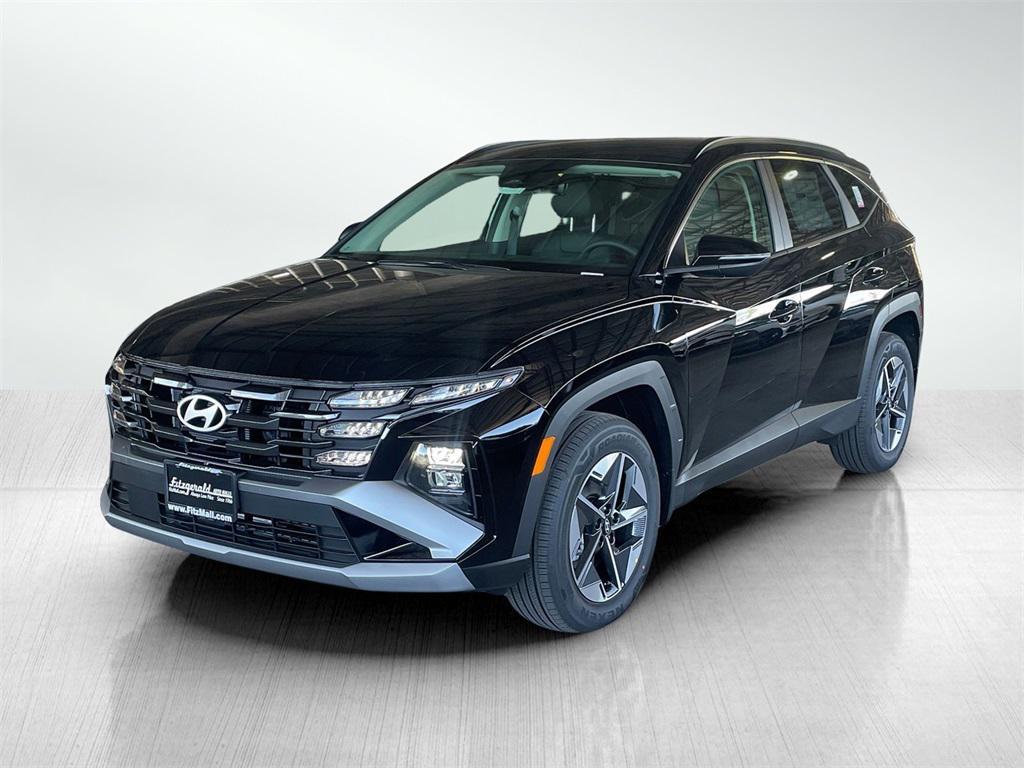 new 2026 Hyundai TUCSON Hybrid car, priced at $33,772
