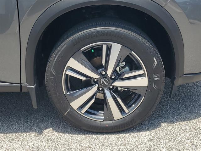 used 2025 Nissan Rogue car, priced at $35,998