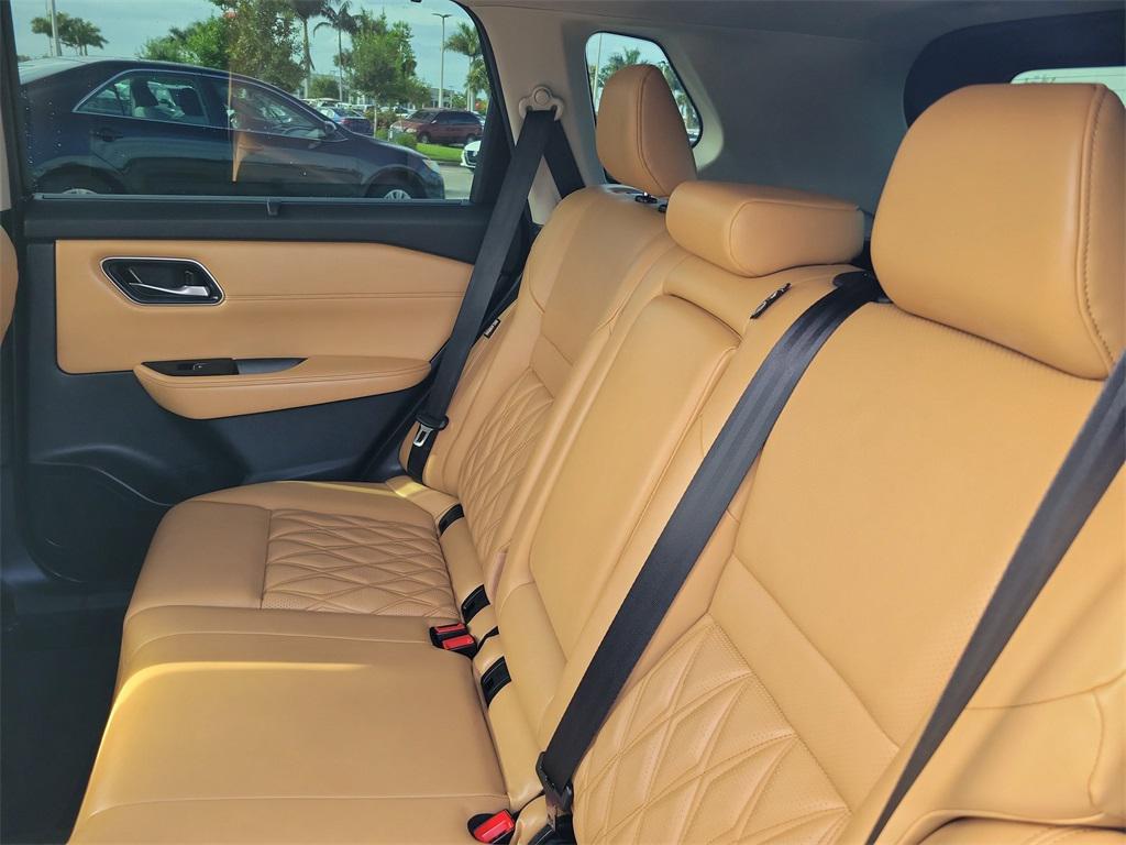 used 2021 Nissan Rogue car, priced at $23,883