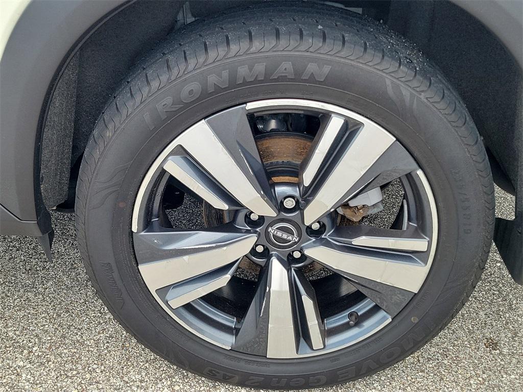 used 2023 Nissan Rogue car, priced at $23,788