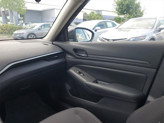 used 2023 Nissan Altima car, priced at $17,998