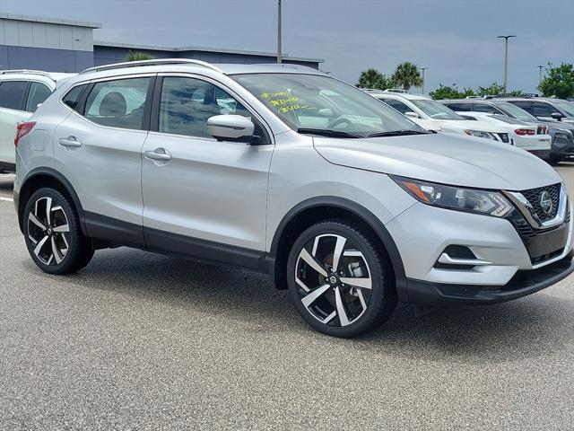 used 2022 Nissan Rogue Sport car, priced at $20,888