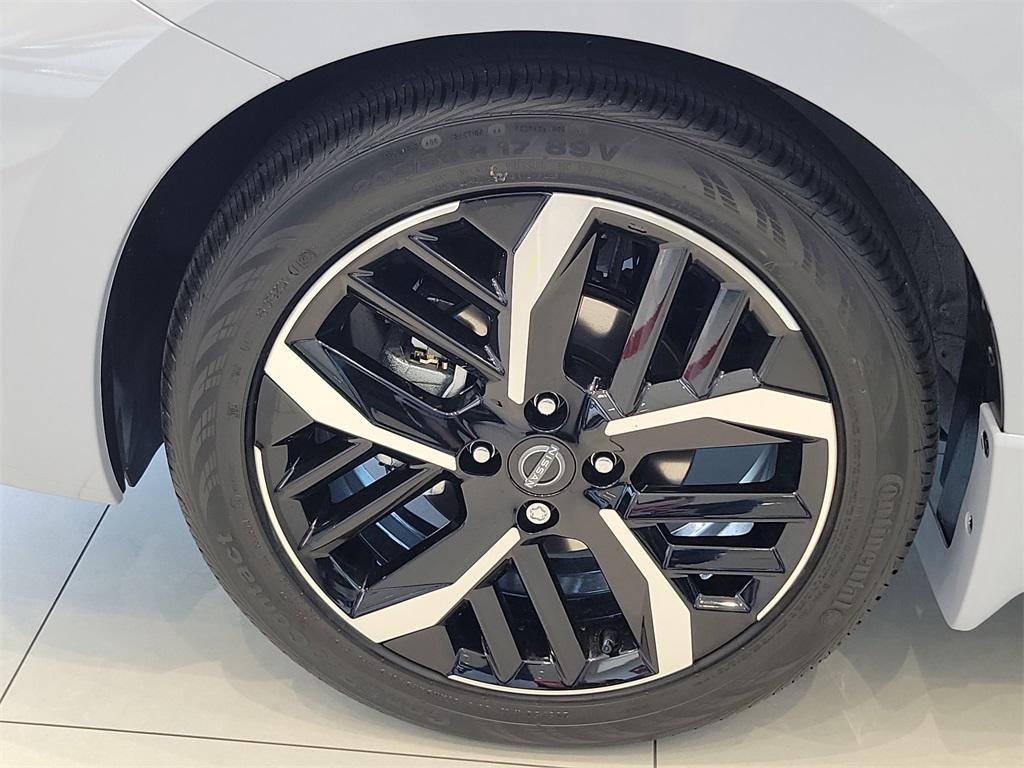 new 2025 Nissan Versa car, priced at $22,962