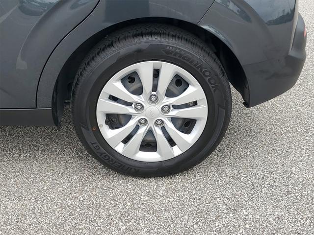 used 2022 Kia Soul car, priced at $13,998