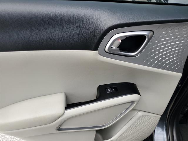 used 2022 Kia Soul car, priced at $13,998