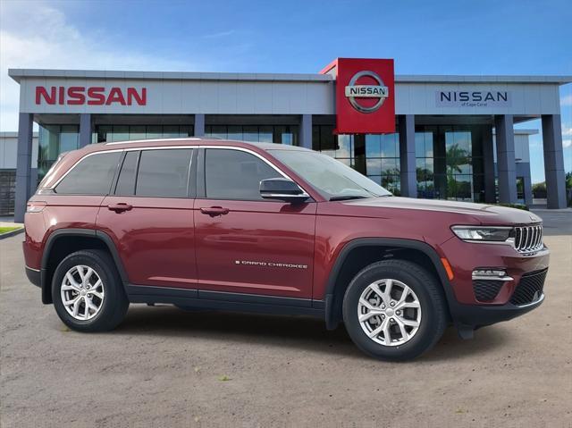 used 2022 Jeep Grand Cherokee car, priced at $27,971