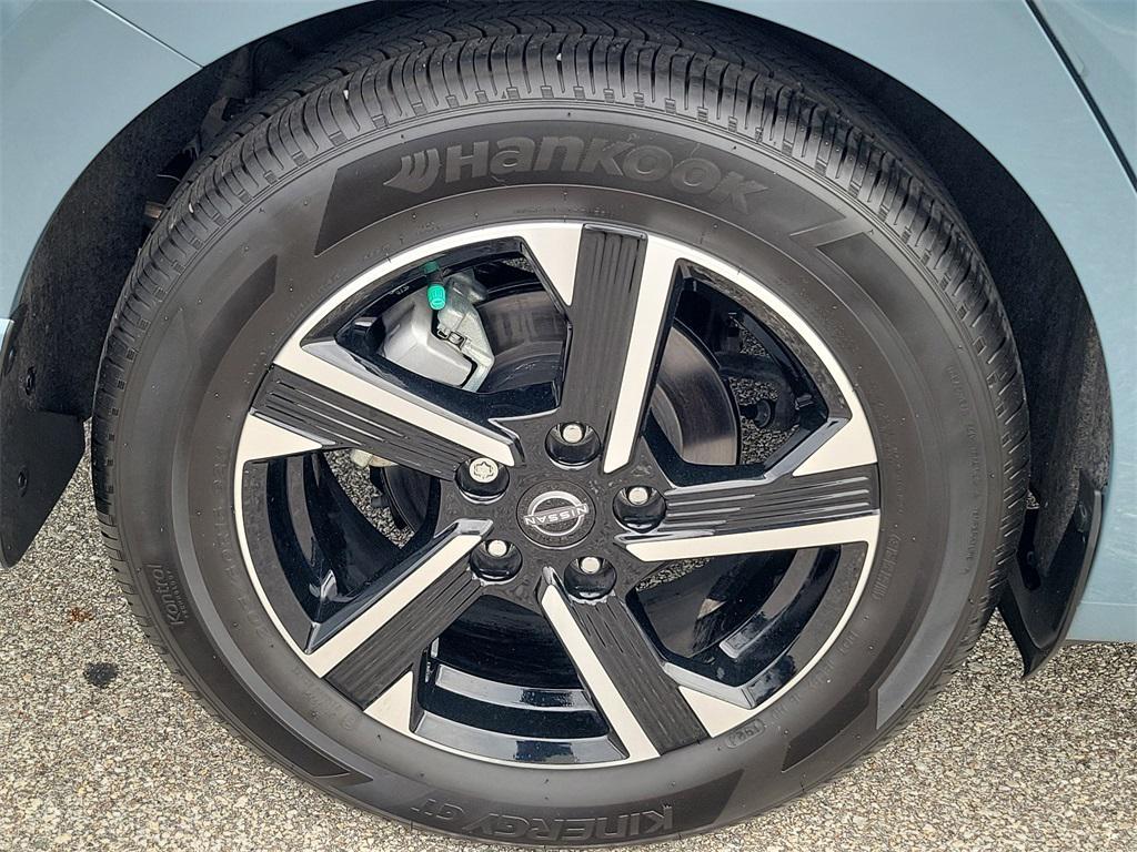 used 2025 Nissan Sentra car, priced at $17,906