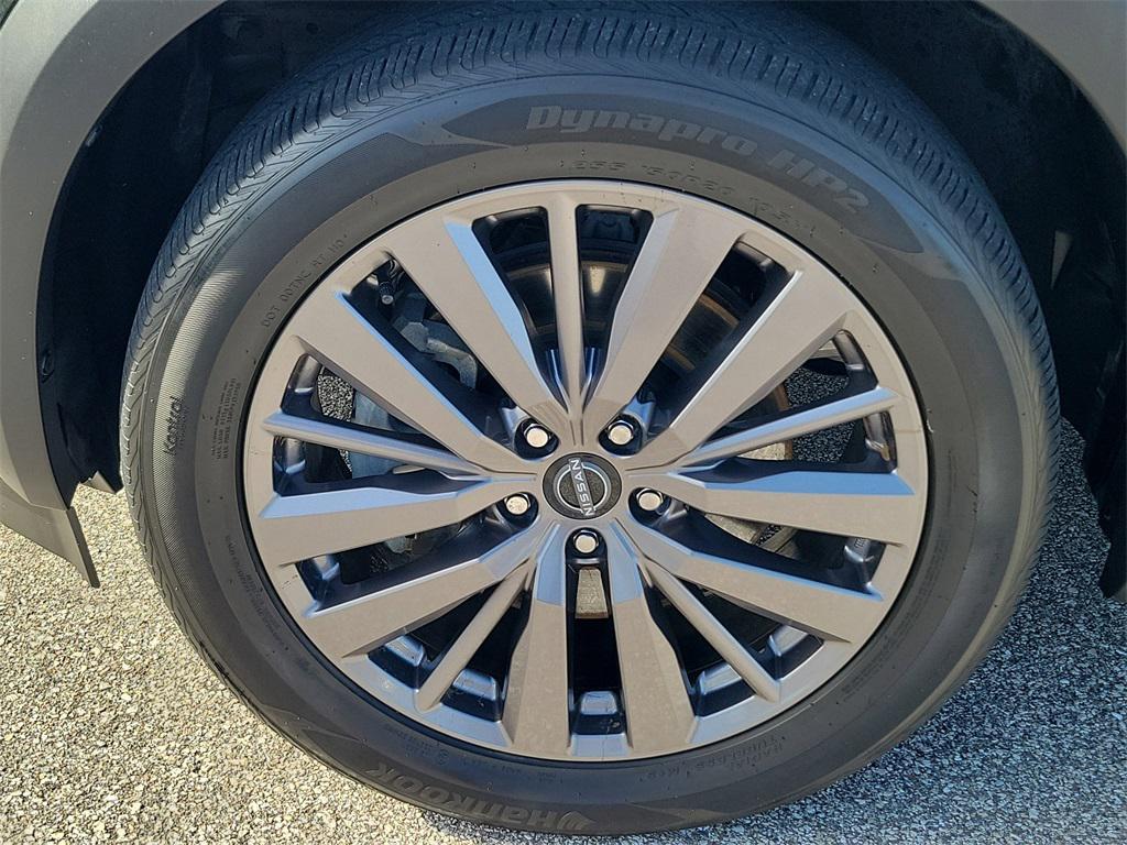 used 2023 Nissan Pathfinder car, priced at $31,998
