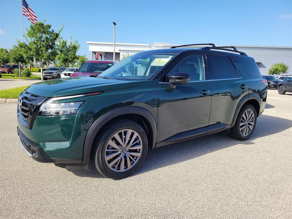 used 2023 Nissan Pathfinder car, priced at $31,998