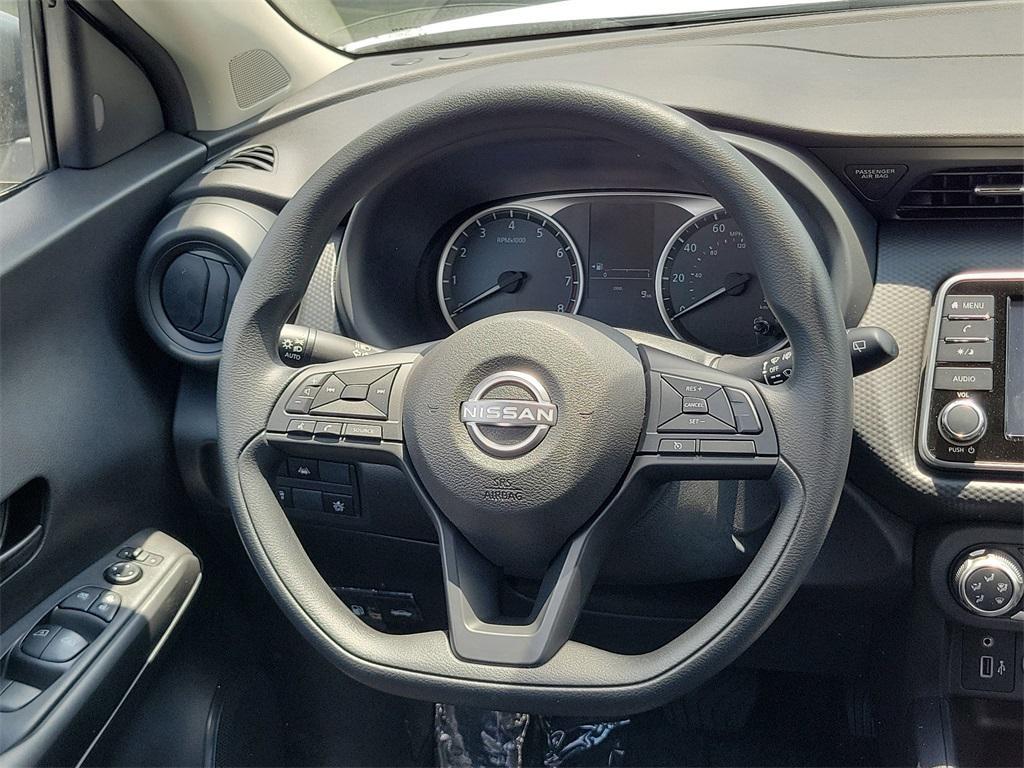 new 2025 Nissan Kicks car, priced at $23,114