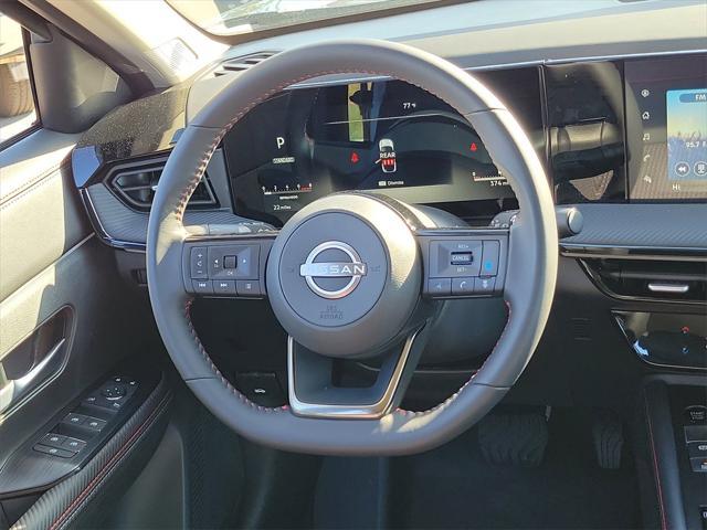 new 2025 Nissan Kicks car, priced at $27,031