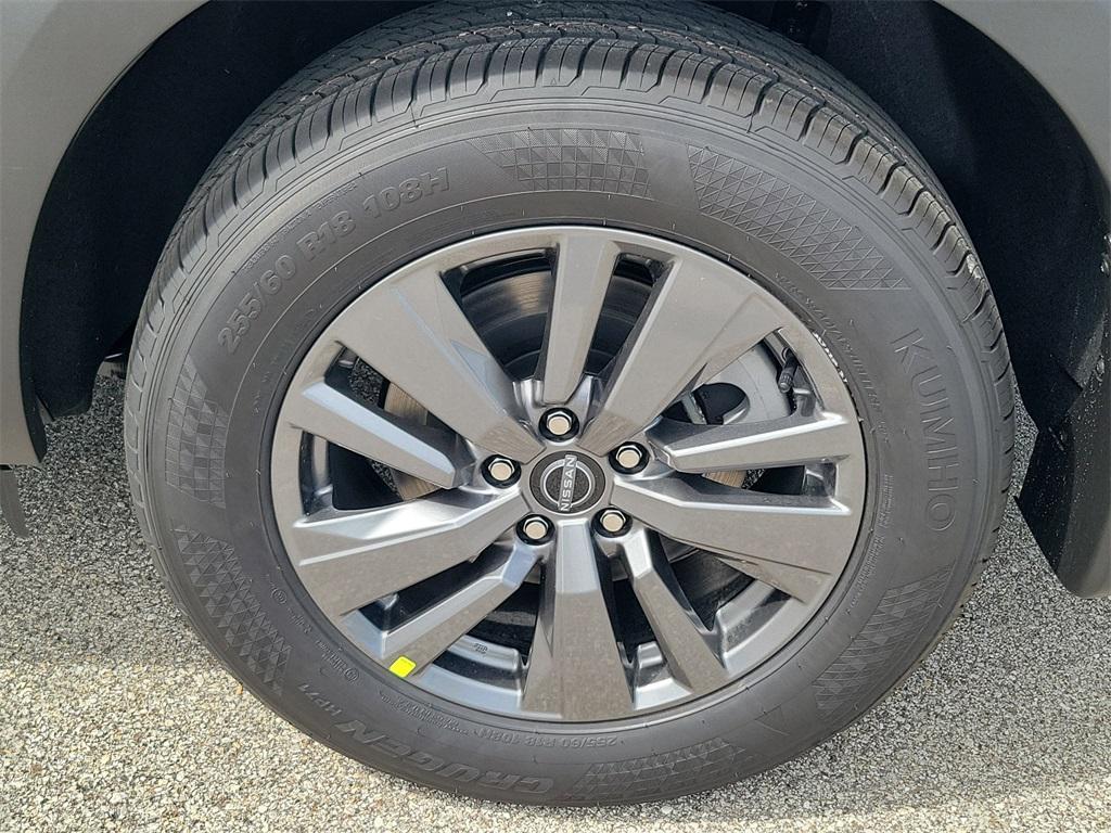 new 2025 Nissan Pathfinder car, priced at $35,784