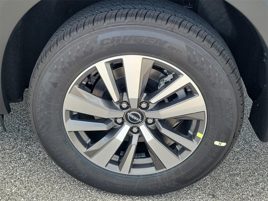 new 2025 Nissan Pathfinder car, priced at $34,236