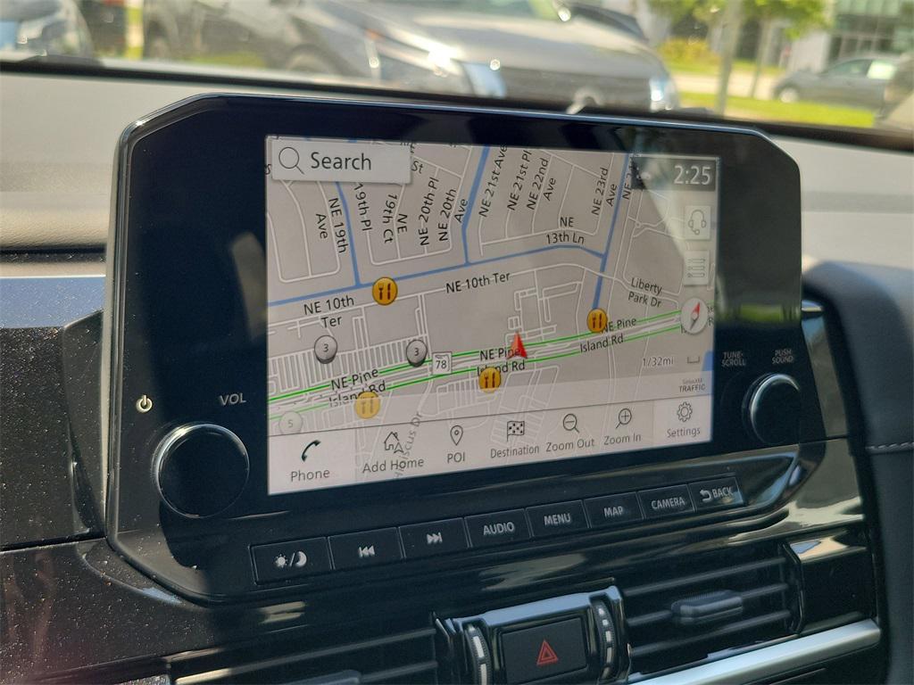 new 2025 Nissan Pathfinder car, priced at $34,236