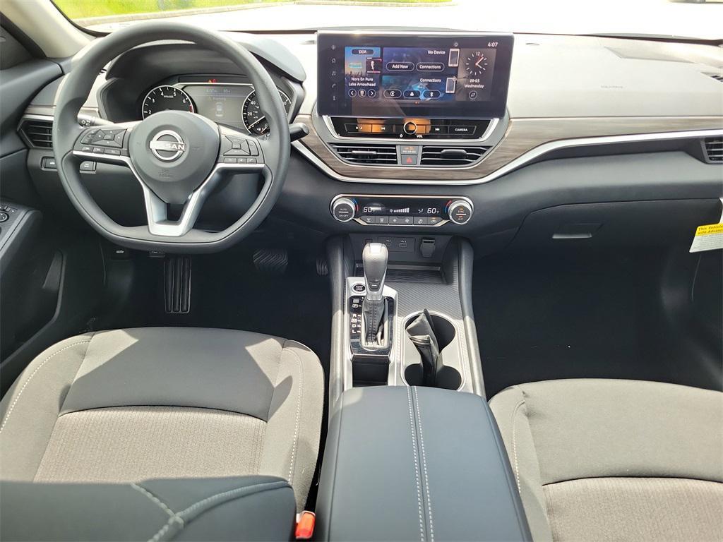 new 2025 Nissan Altima car, priced at $28,661