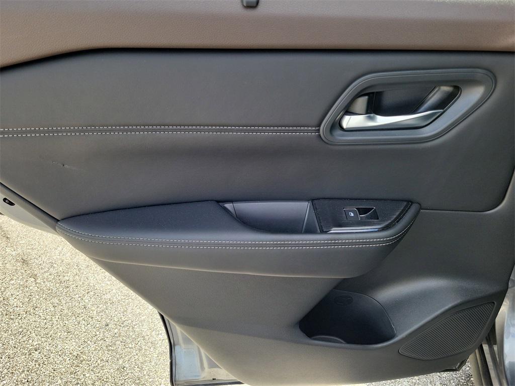 used 2023 Nissan Rogue car, priced at $24,608