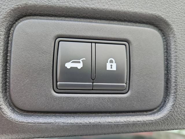 used 2022 Nissan Pathfinder car, priced at $28,998
