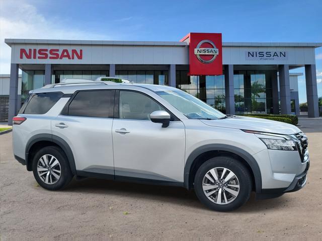 used 2022 Nissan Pathfinder car, priced at $28,998