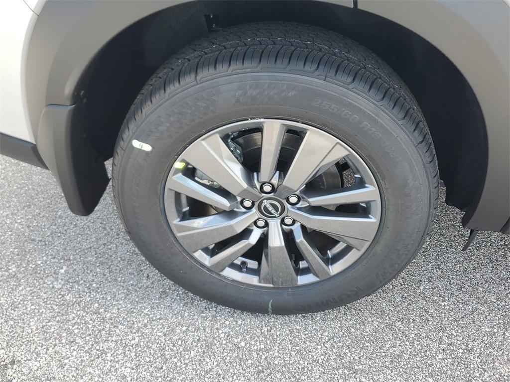 new 2025 Nissan Pathfinder car, priced at $36,071