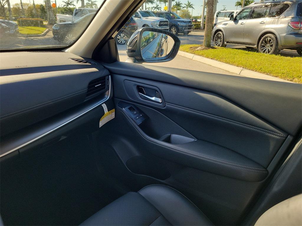 used 2024 Nissan Rogue car, priced at $23,998