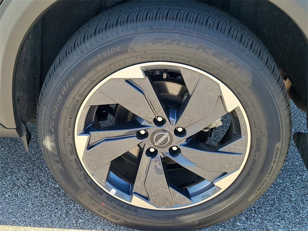used 2024 Nissan Rogue car, priced at $23,998