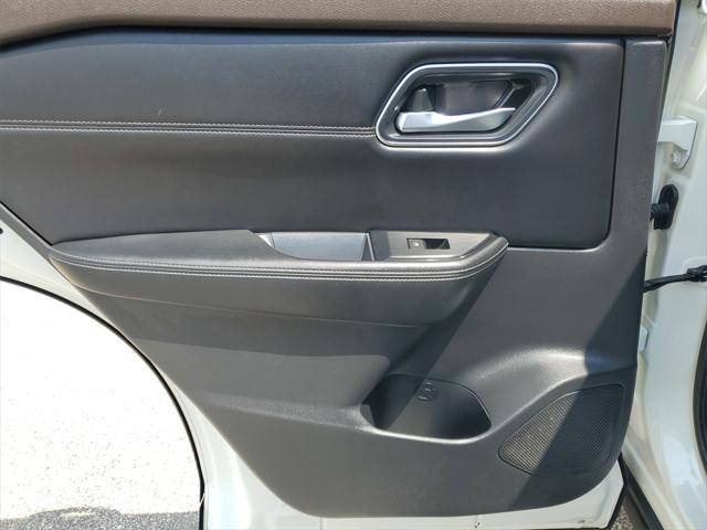 used 2021 Nissan Rogue car, priced at $22,998