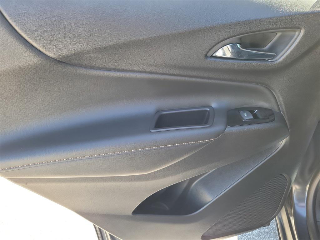used 2022 Chevrolet Equinox car, priced at $23,786