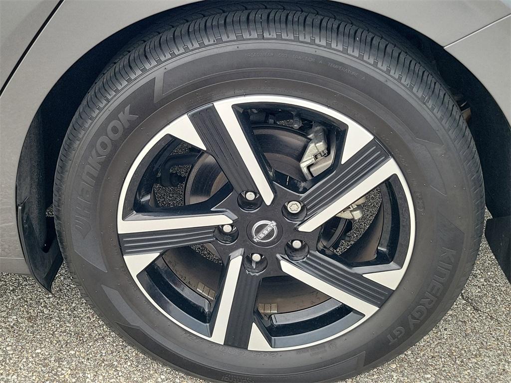 used 2024 Nissan Sentra car, priced at $18,891