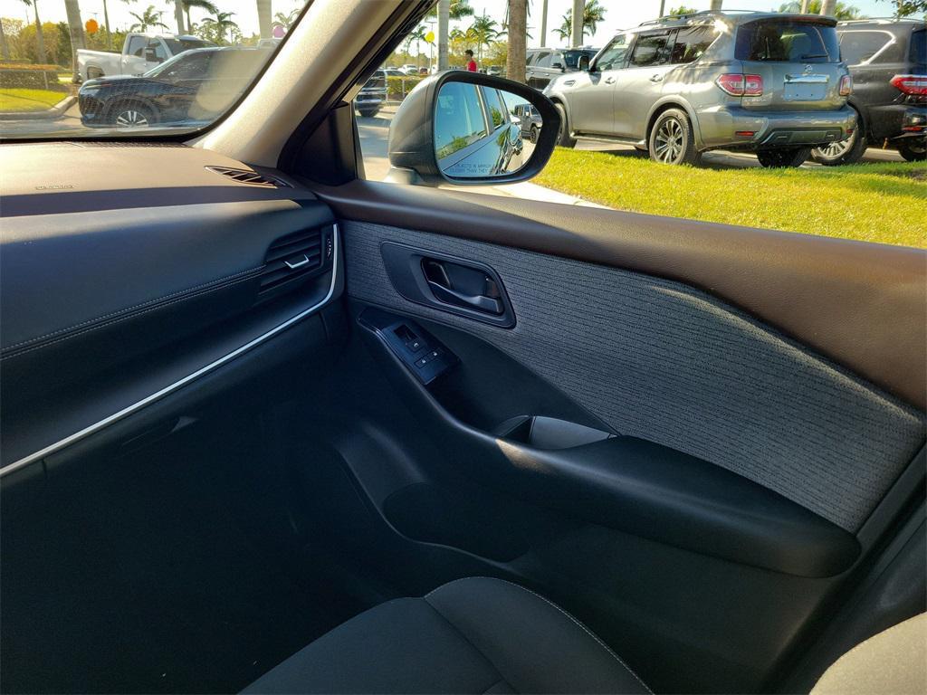 used 2023 Nissan Rogue car, priced at $20,898