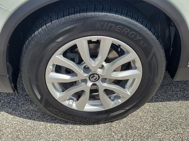 used 2017 Nissan Rogue car, priced at $11,998