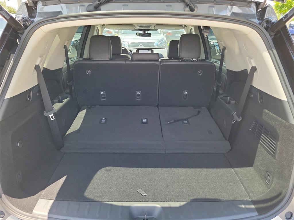 new 2025 Nissan Pathfinder car, priced at $34,236