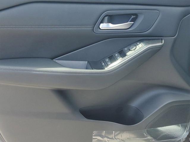 new 2025 Nissan Rogue car, priced at $32,557
